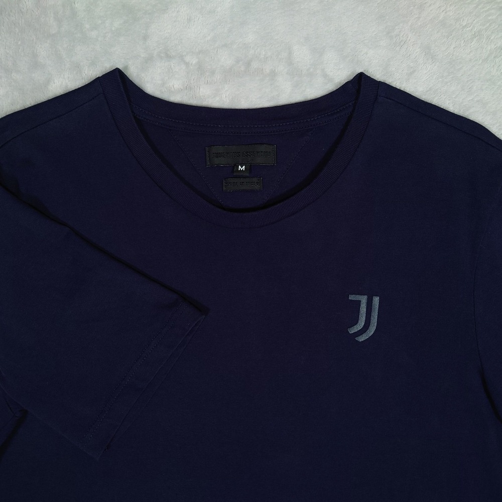 Juventus Essentials T-Shirt Men M Italian Football Official Product Soccer Italy